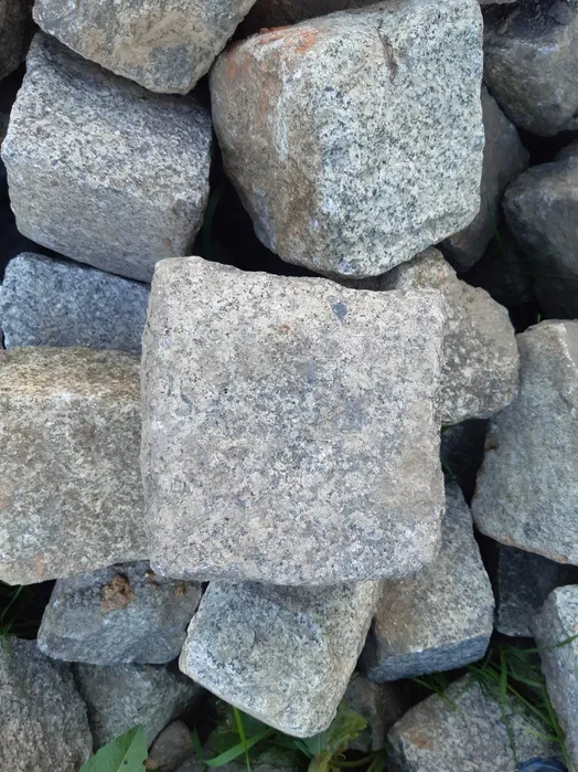 STAROBRUK 20×17, Kostka granitowa – kamienie granitowe UNIKAT! 200 ton